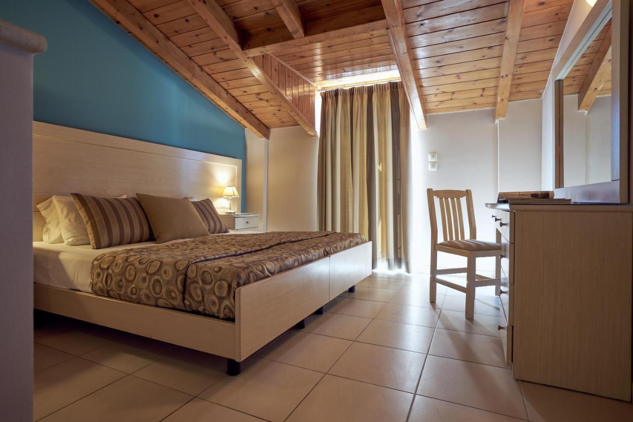 Ionion Blue Hotel Zante Kalamákion Rom bilde